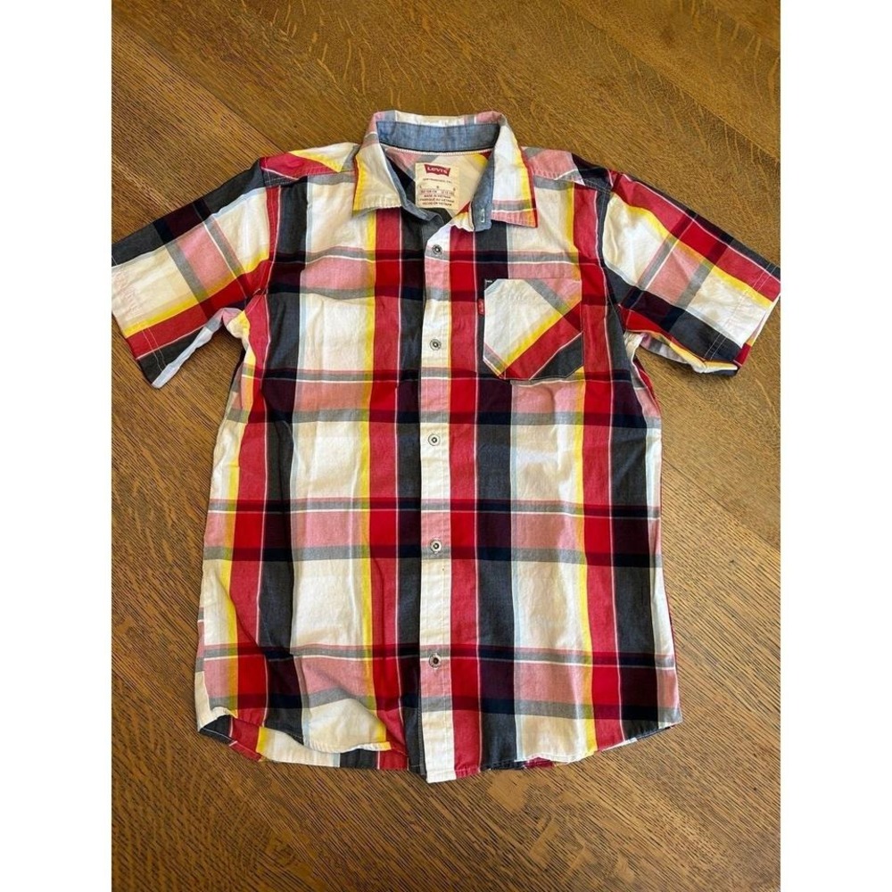 Levi's Boys' Short Sleeve Button-Up‎ Shirt – Size Large